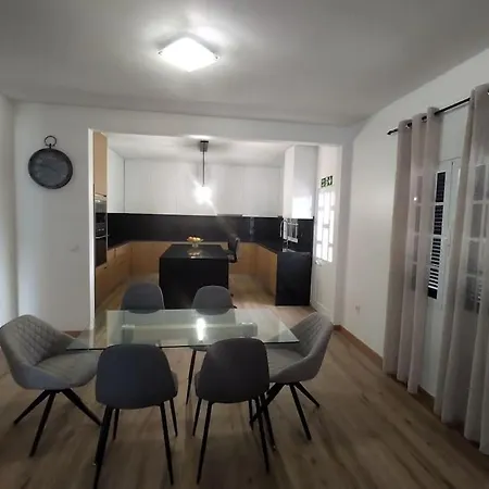 Casa Neto Jardim * Кальета