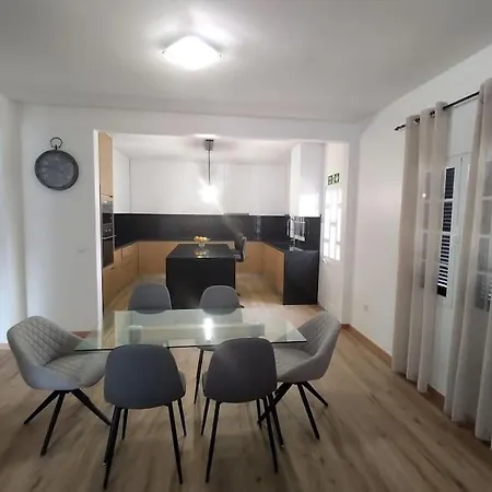 Holiday home Casa Neto Jardim Calheta (Madeira)