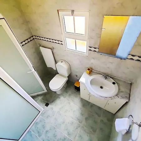 Casa Neto Jardim Holiday home *